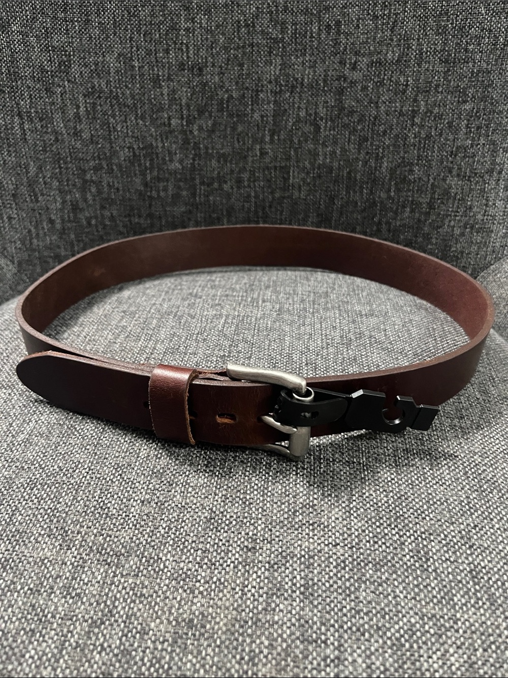 Men's Brown Leather Belt with Metal Buckle Sz 32 new